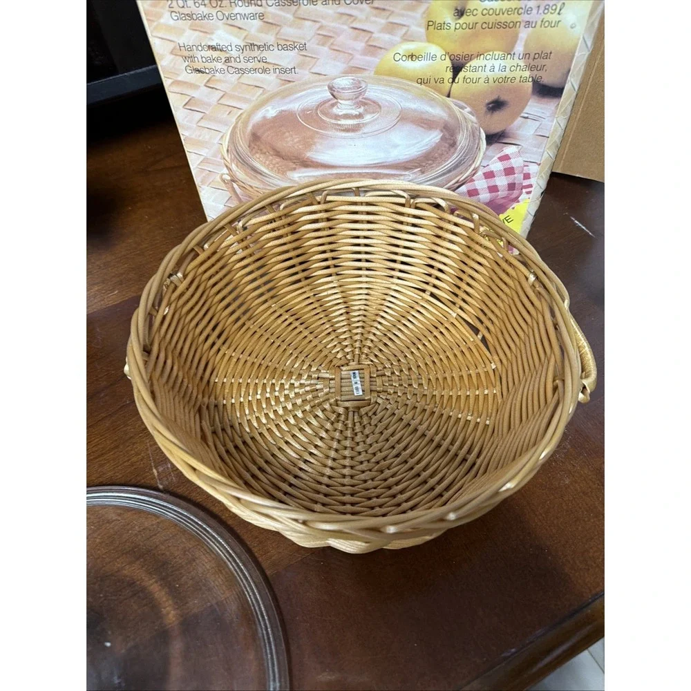NEW Old Stock VTG Wickerware Glasbake‎ Jeanette 2 Quart Lid basket Cottagecore